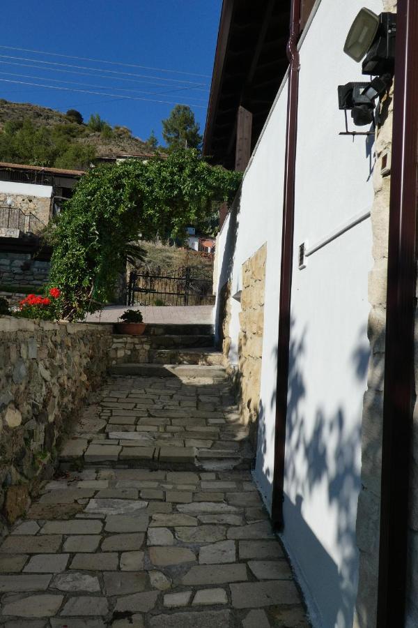 Lola'S Cottage & Garden Kalokhorio Dış mekan fotoğraf